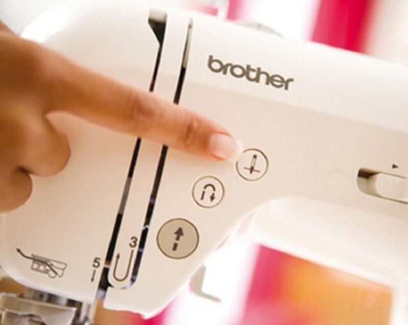 Brother Innov-is 10A Symaskin